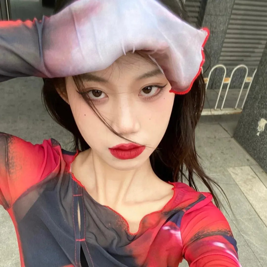 香烟女孩